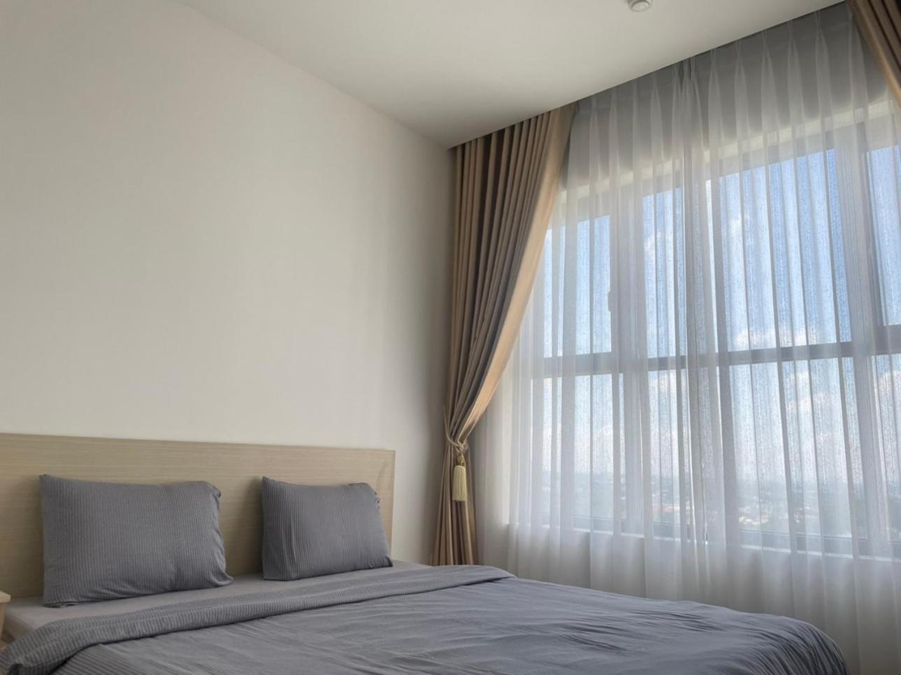 Compass One Building - Luxury Apartments Ap Phu Tho Dış mekan fotoğraf